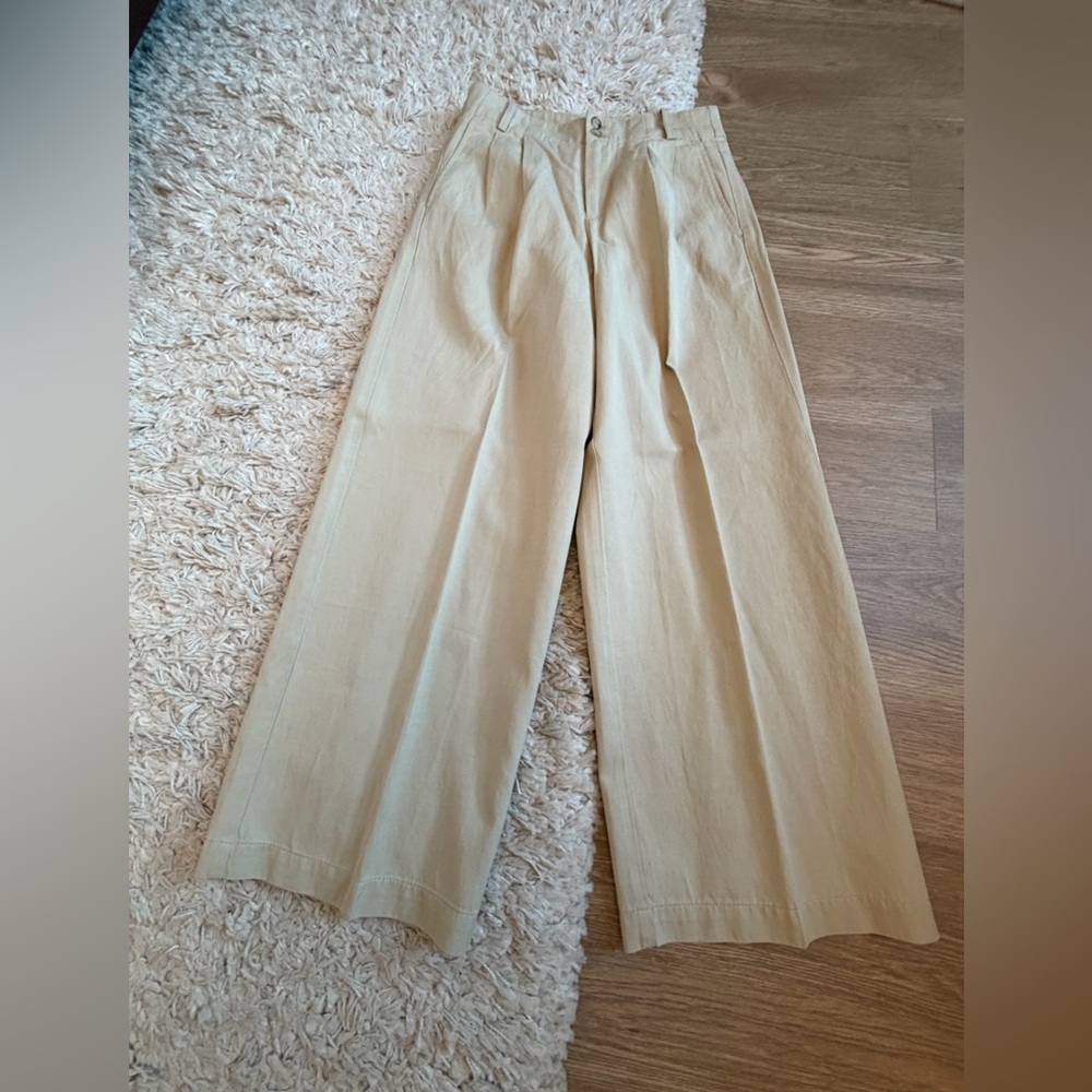 Madewell Petite Harlow Wide-Leg Pant in Vintage Khaki - Picture 7 of 10